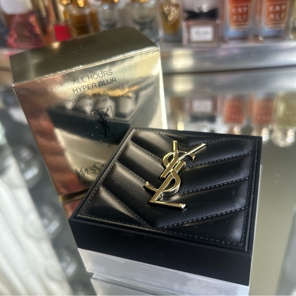 Yves Saint Laurent All Hours Hyper Blur Loose Powder - blue #5 - Picture 5 of 5
